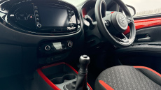 Toyota Aygo X 1.0 VVT-i Edge 5dr Petrol Hatchback